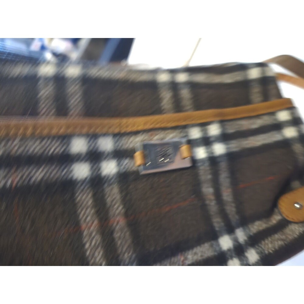 Small Plaid Pattern Purse - Picture 2 of 5